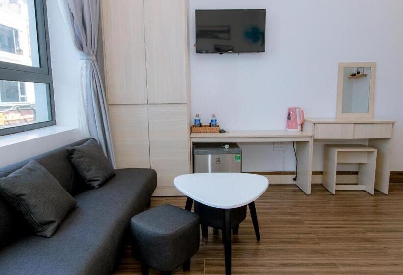 اتاق لوکس با بالکن, Thành Tính Hotel   Khách Sạn Phú Yên