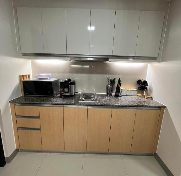 Апартаменты Superior 1 Спальня, Eastwood Global Plaza Luxury Residence