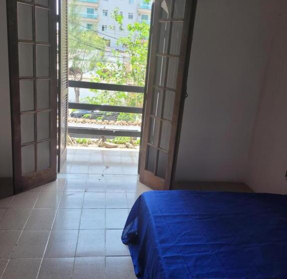 Четырехместный Номер Стандарт, Uaihostel