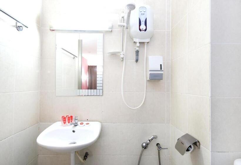 Люкс Superior, Midah Inn Puchong