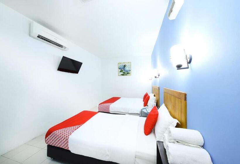 Люкс Superior, Midah Inn Puchong