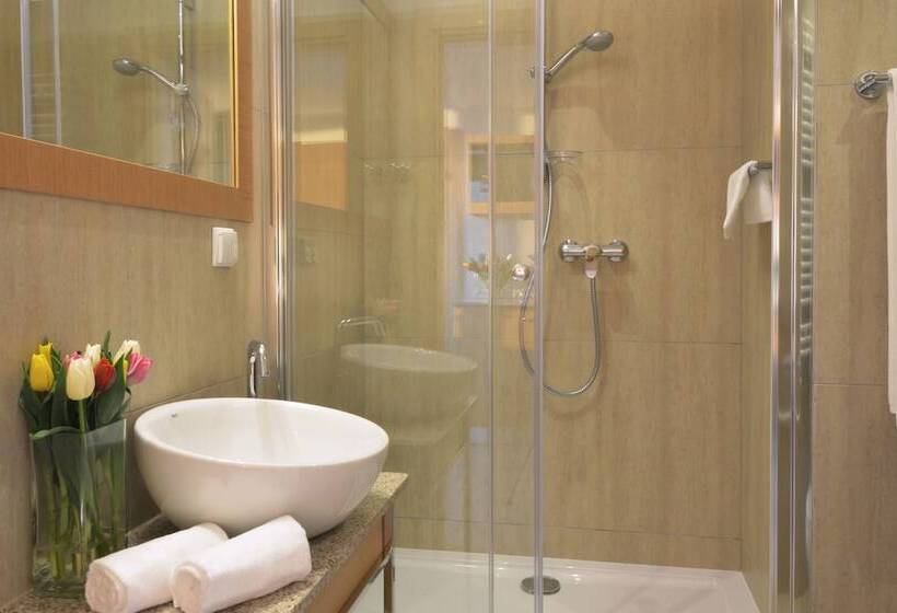 إستوديو ديلوكس, Marina Club Old Town View