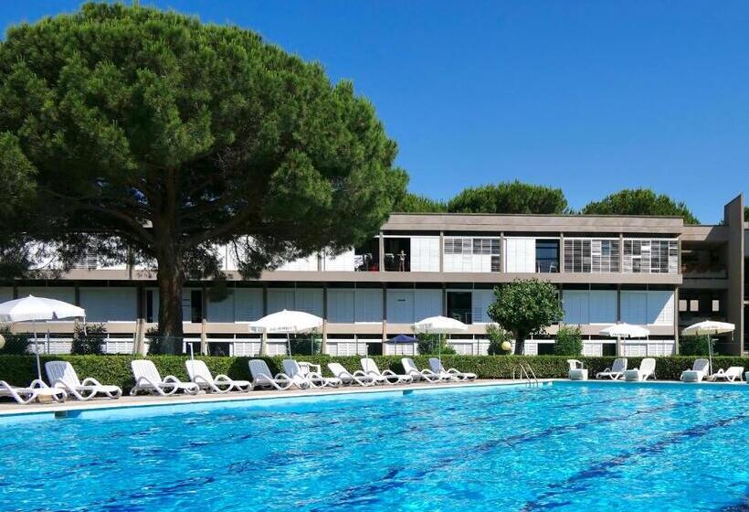 Апартаменты 1 Спальня, Apartment 4 Beds With Private Outdoor Area In Residence With Swimming Pool In Marina Di Bibbona, Onl