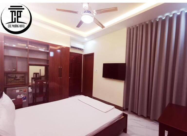 اتاق سوپریور با تخت بزرگ, Khách Sạn Cúc Phương