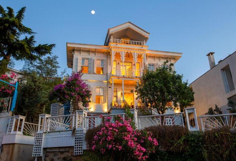 Номер Deluxe Вид на Море с Балконом, Mansion Miliá