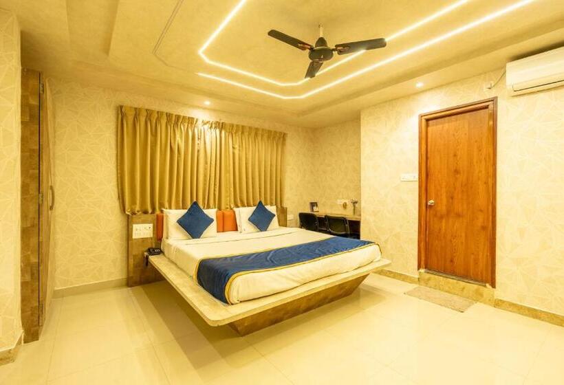 Четырехместный Номер Superior, Seasons Suites   Koramangala