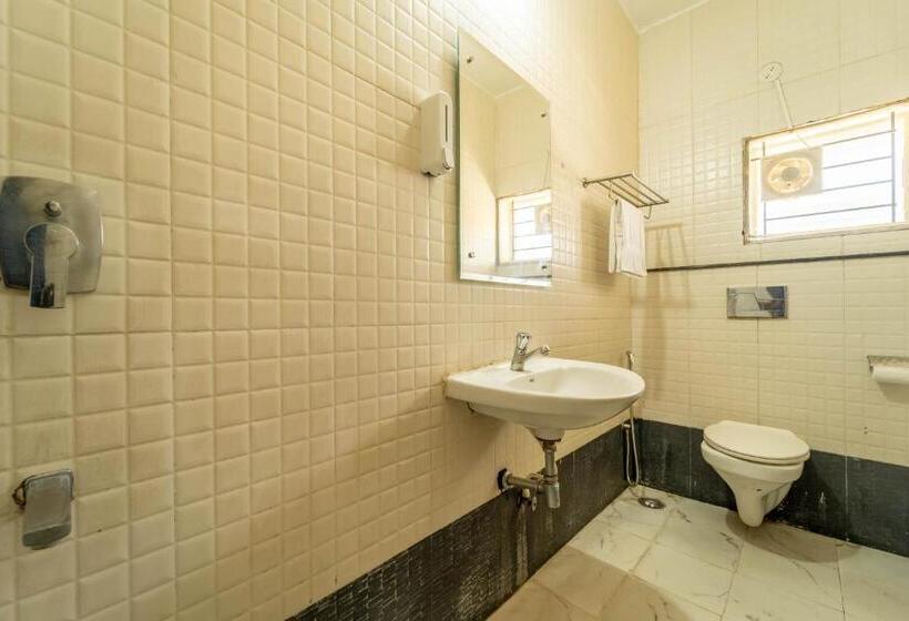 Апартаменты 2 Спальни, Seasons Suites   Koramangala