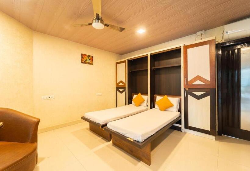 Апартаменты 2 Спальни, Seasons Suites   Koramangala