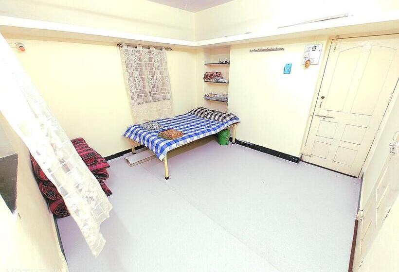 Стандартный Номер Кровать Кинг, Shriguru Guest House Akkalkot