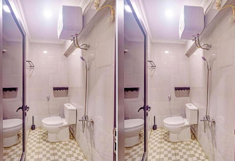Номер Deluxe, D Twinz House Syariah Redpartner