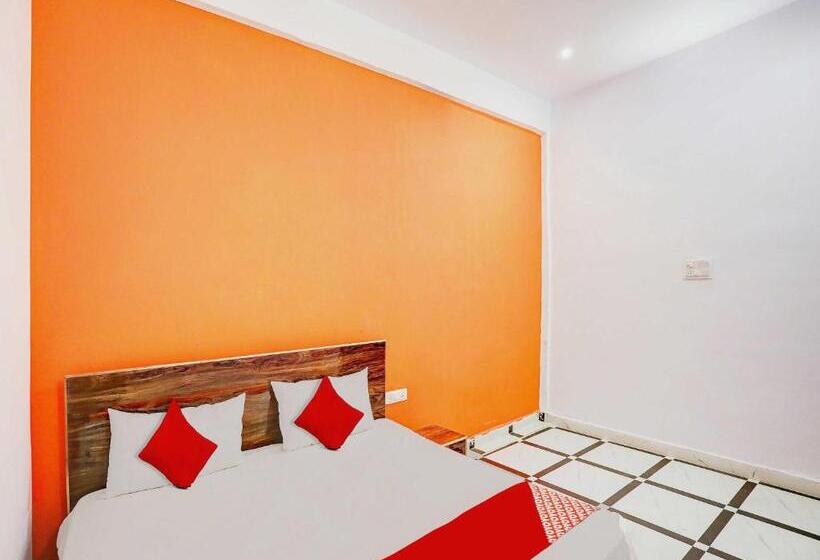 Трехместный Номер Классика, Oyo Flagship Hotel Bhagirathi