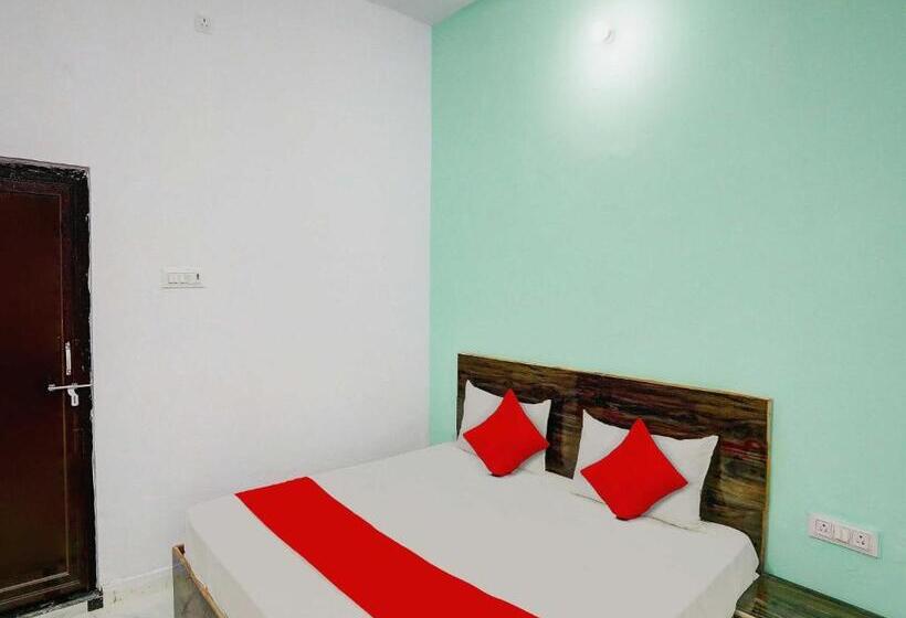 Трехместный Номер Классика, Oyo Flagship Hotel Bhagirathi