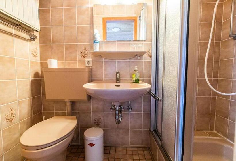 Номер Стандарт с Балконом, Haus Koinonia