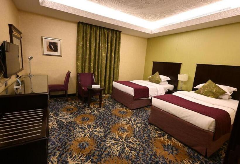 3 Bedroom Suite, Merkure Jeddah Al Hamraa