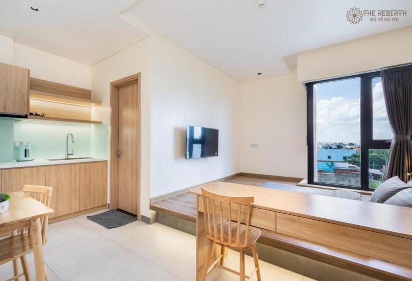 استودیوی استاندارد با چشم‌انداز دریا, The Rebirth Apartment Binh Chau Ho Tram