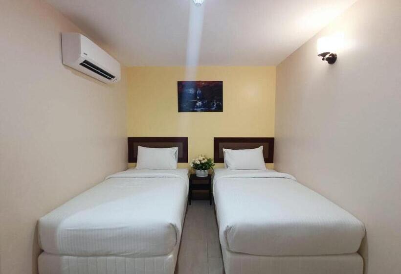 Номер Superior, Capital O 90897 Island City
