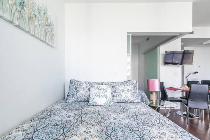 آپارتمان 1 خوابه, Comfort Opulence Suites Downtown High Floor Condo With Balcony City View
