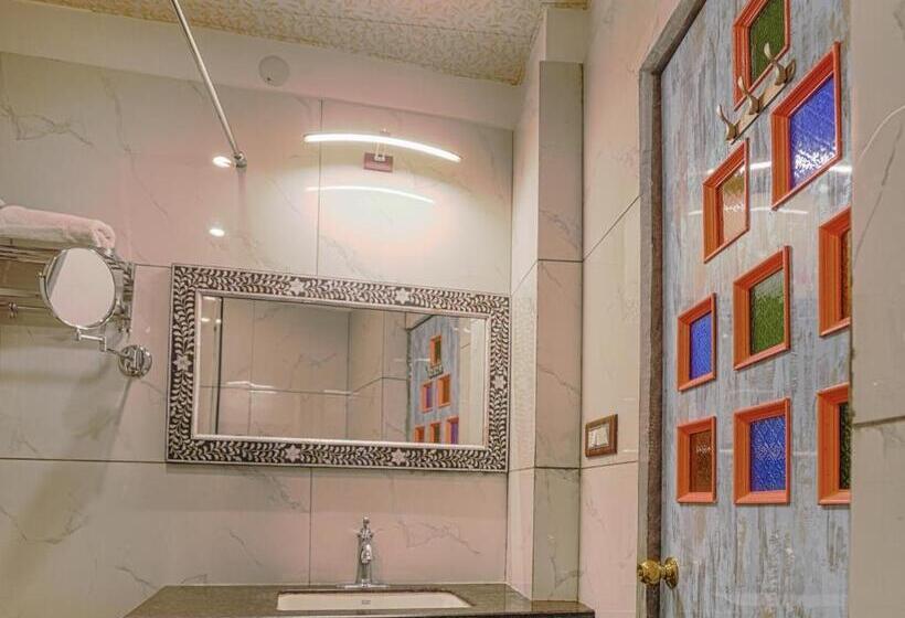 行政套房, Aaj Haveli   Lake Facing Boutique Hotel By Levelup Hotels