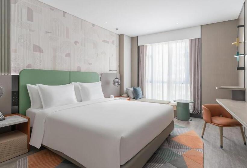 Люкс Кровать Кинг, Even Hotel Zhongshan City Center, An Ihg