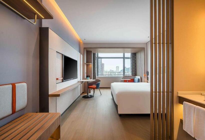 Стандартный Номер Кровать Кинг, Holiday Inn Express Jiangmen East Station, An Ihg