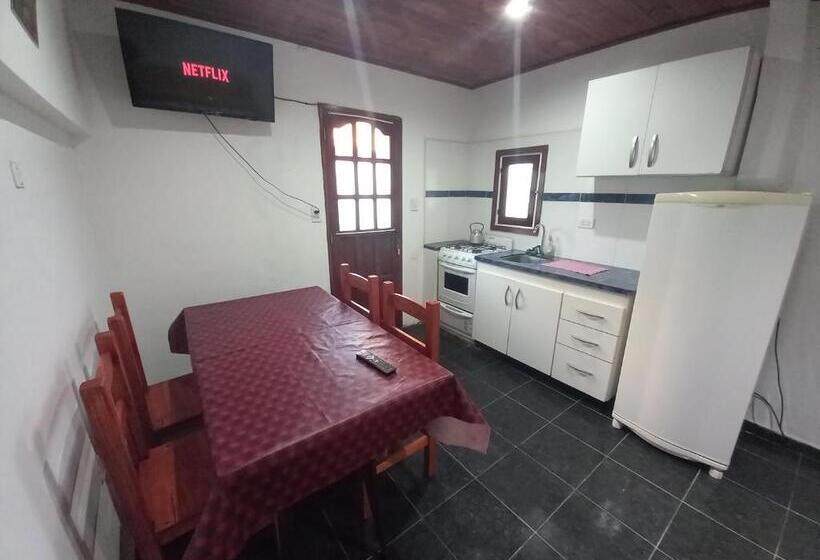شقة غرفة واحدة مزودة بتراس, Monoambientes La Perla
