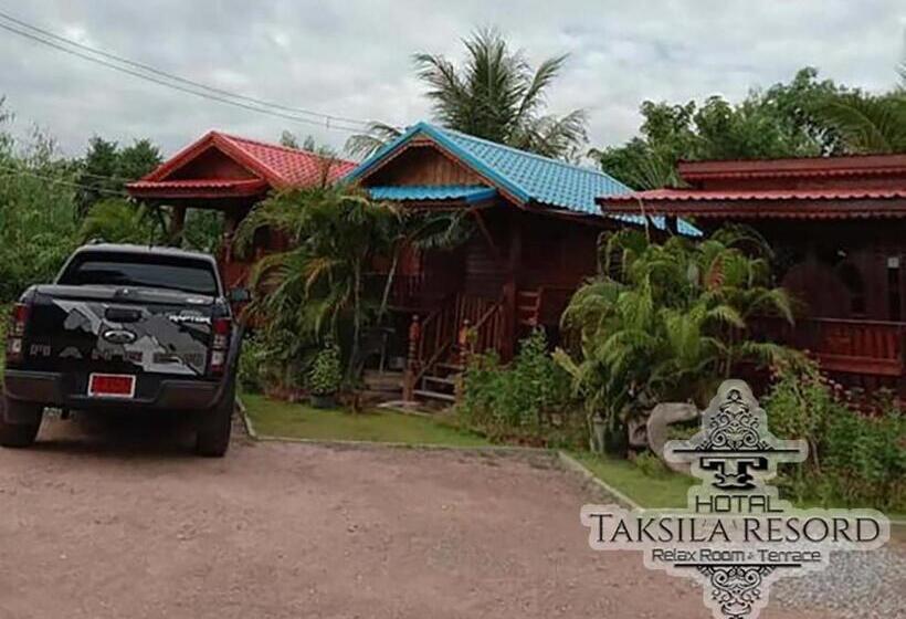اتاق استاندارد با چشم‌انداز باغ, Taksila Resort ฏักร์ศิลารีสอร์ท