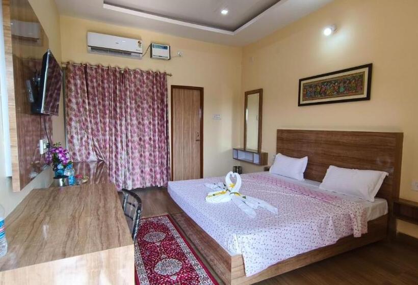 Номер Deluxe с Балконом, Nh16 Farm Stay And Restaurant