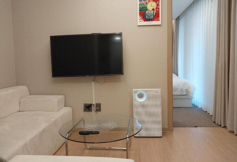 스탠다드 룸, The Solid Residence   Elbon The Stay By Haeundae