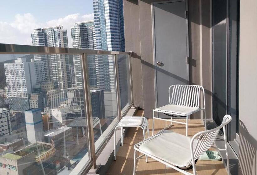 디럭스 테라스 룸 바다 전망, The Solid Residence   Elbon The Stay By Haeundae