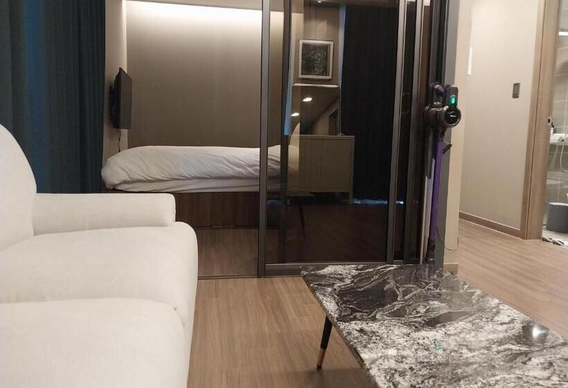 발코니 디럭스 룸, The Solid Residence   Elbon The Stay By Haeundae