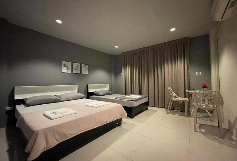 Семейный Номер Deluxe, Baan Pheun Hostel บ้านเพื่อน โฮสเทล