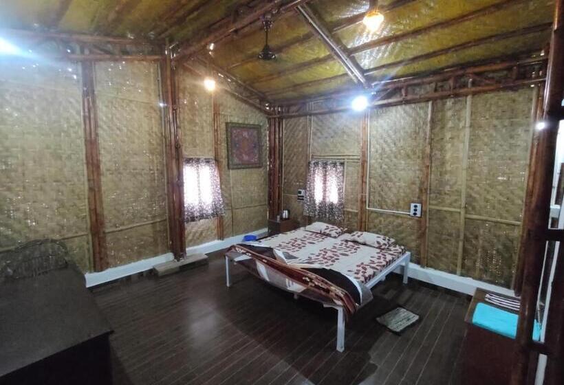 Номер Стандарт Вид на Сад, Vasant Bamboo Cottage
