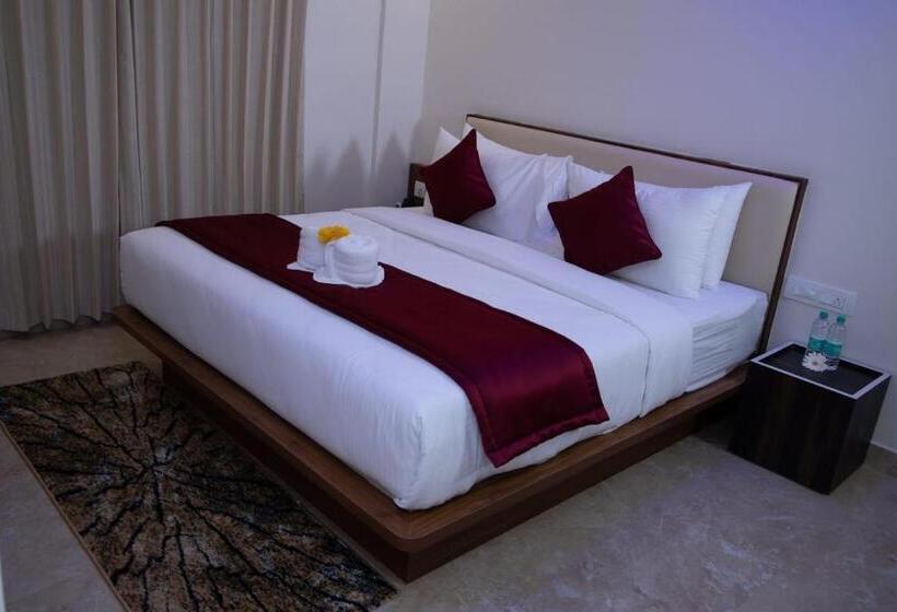 标准间, Grand Villa