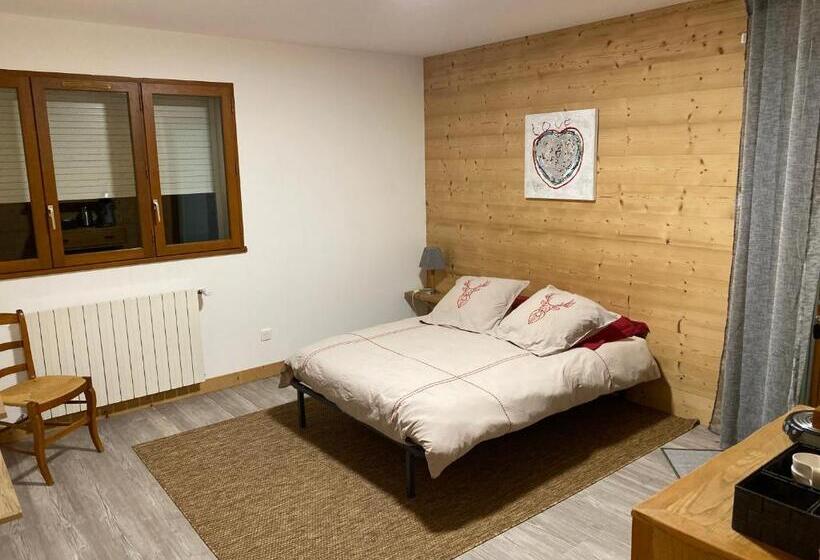 标准间带山景, Chambre De La Tournette