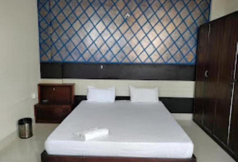 带大床的标准间, East Inn Dimapur