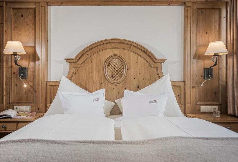 ３ベッドルームのスーペリアアパートメント, Aparthotel Stacherhof