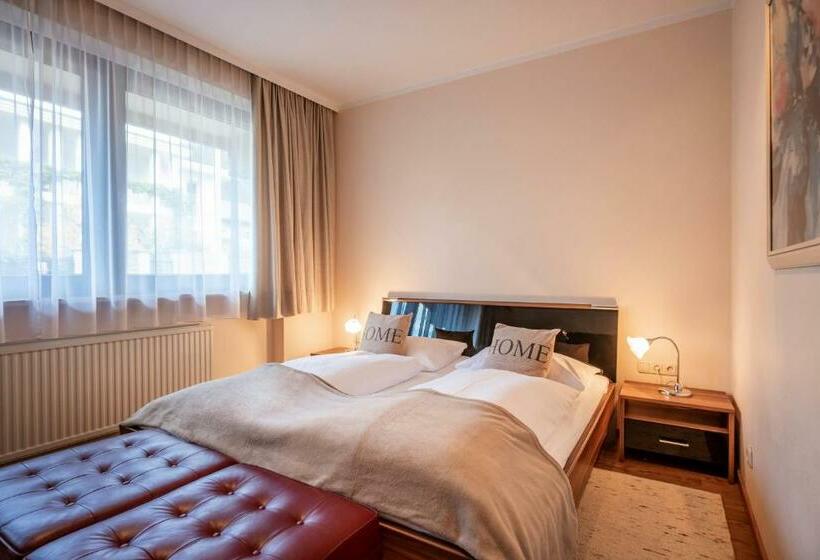 Апартаменты 3 Спальни, Aparthotel Andreas Hofer