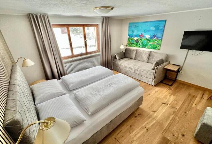 Трехместный Номер Комфорт, Haus Schrofenstein