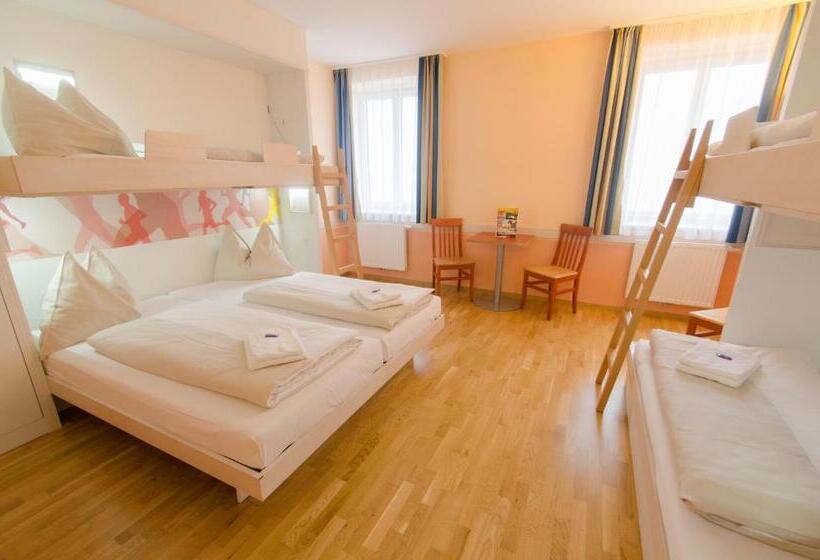 اتاق استاندارد چهار تخته, Jufa Hotel Hochkar