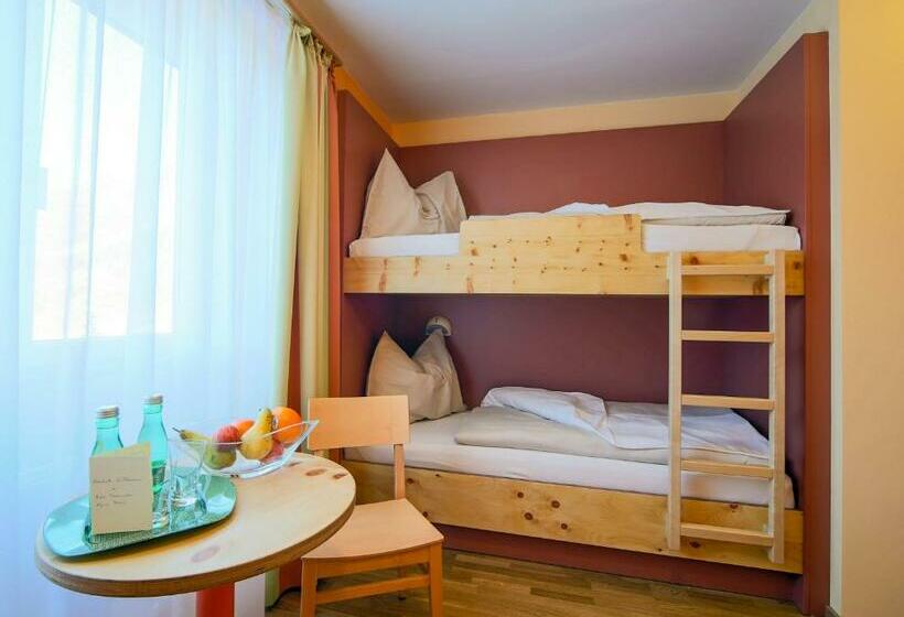 Четырехместный Номер Стандарт, Jufa Hotel Planneralm