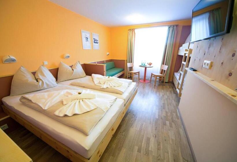 Пятиместный Стандартный Номер, Jufa Hotel Planneralm
