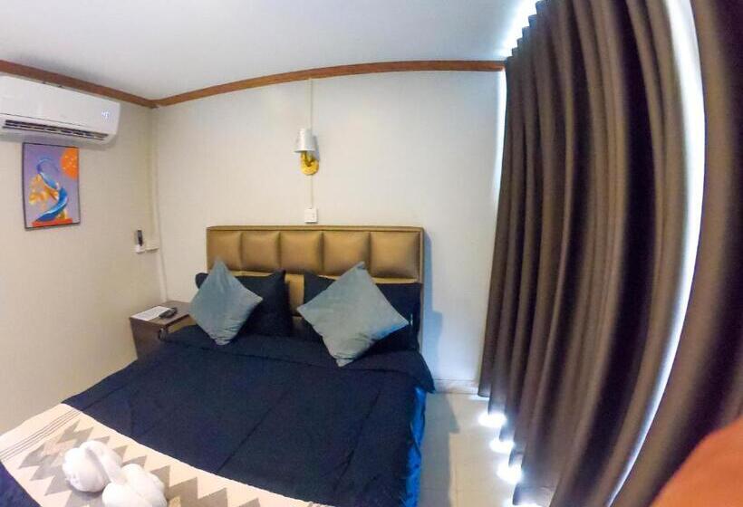 Номер Стандарт Вид на Бассейн, Namsongviewgardenresort
