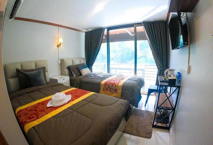 Номер Стандарт Вид на Бассейн, Namsongviewgardenresort