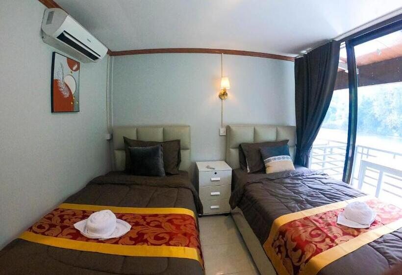 Номер Стандарт Вид на Бассейн, Namsongviewgardenresort