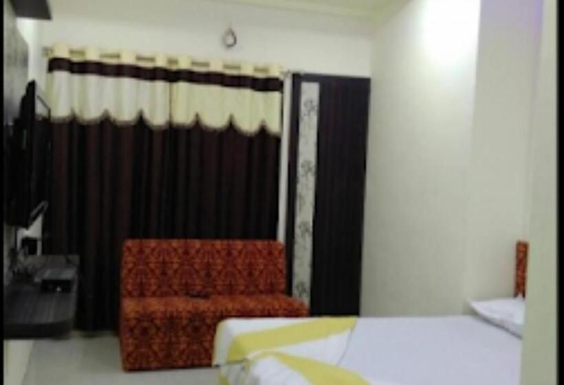 Номер Deluxe, Raj Residency Jalgaon
