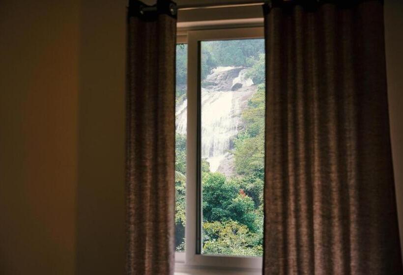 Номер Deluxe с Балконом, Nature Cascade Resort