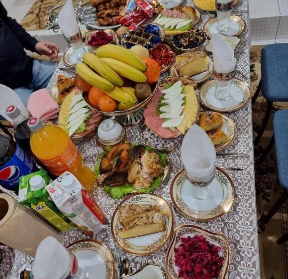 חדר דלוקס לשלושה, Qamar Family Guest House