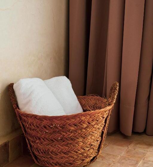 Номер Deluxe Вид на Море, Loued Surf Lodge