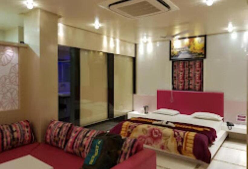 Номер Deluxe, Vandu International Amravati