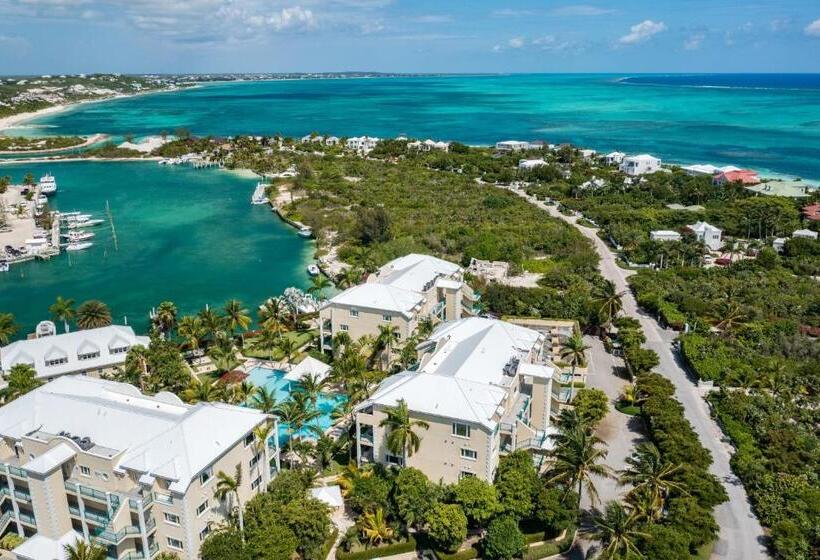 1 Bedroom Penthouse Apartment, The Yacht Club Penthouse C14